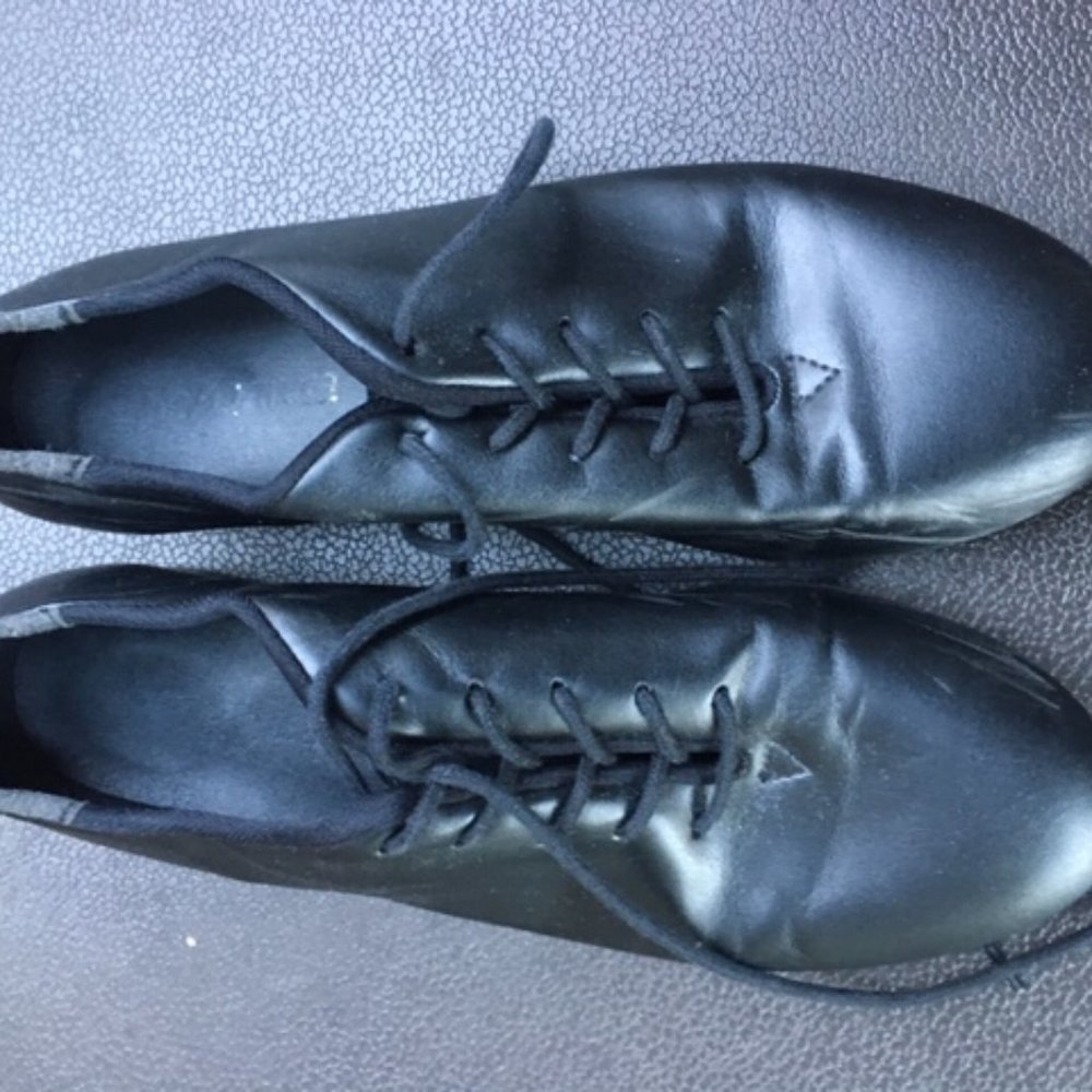 Black Leather Tap Shoes by So Danca size 5.5